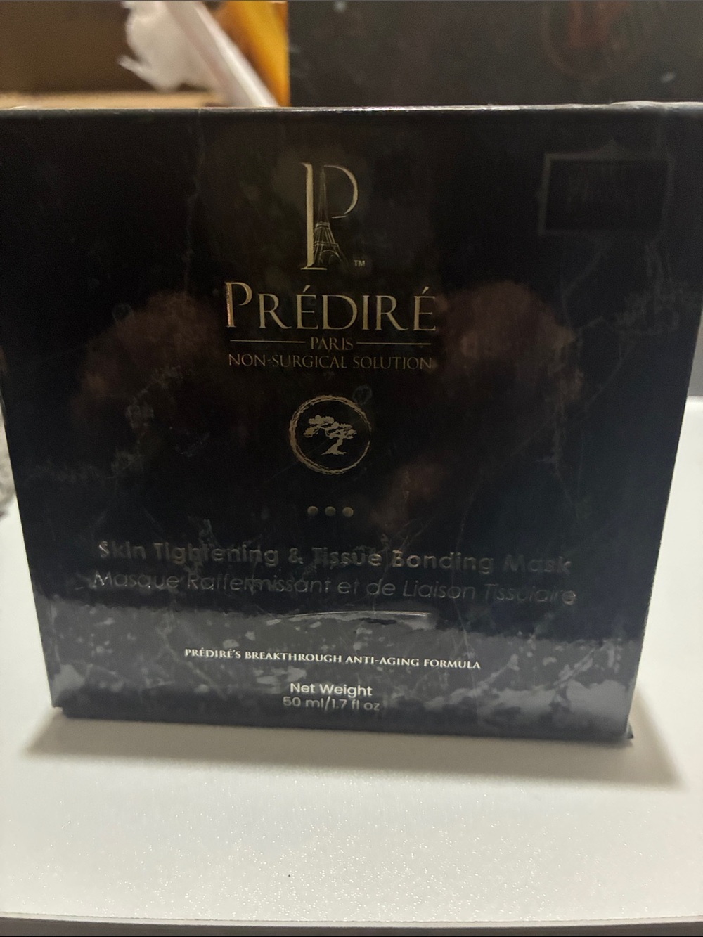 Skin Tightening & Tissue Bonding Mask - Black